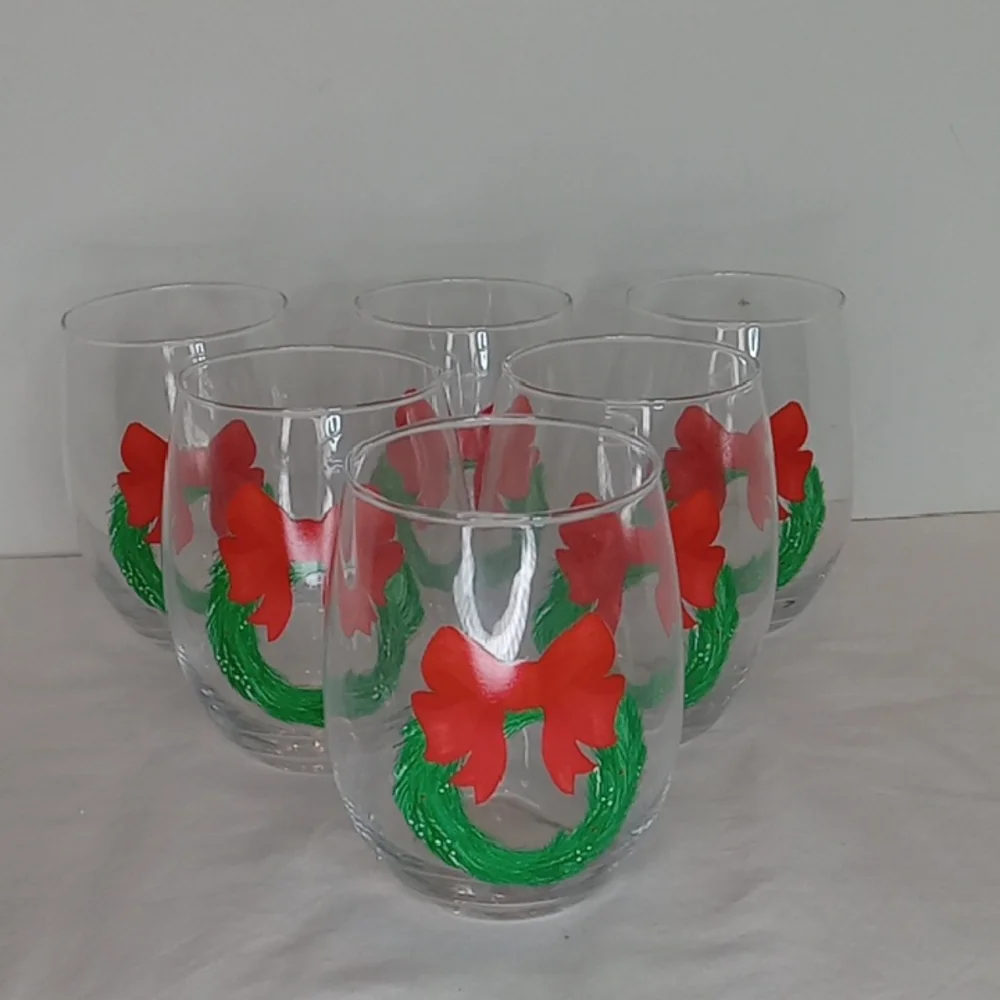Christmas Wreath Festive Clear Red & Green Wine / Whiskey Glasses Set Of 6